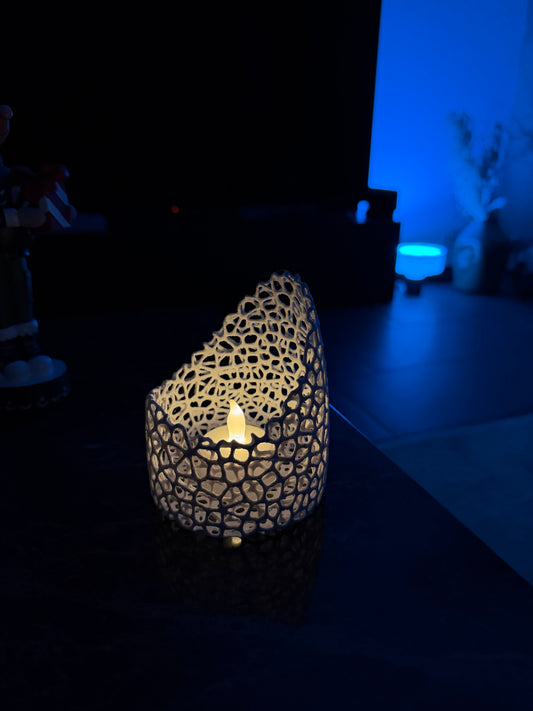 Cellula – Licht in Struktur